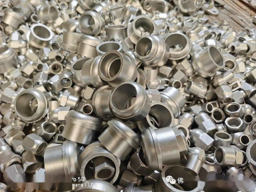 执行会长李强参观临朐联众不锈钢水管 浩腾不锈钢脱蜡精铸卡箍等管件